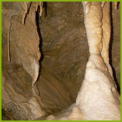 Tropfsteinhöhlen in Rübeland